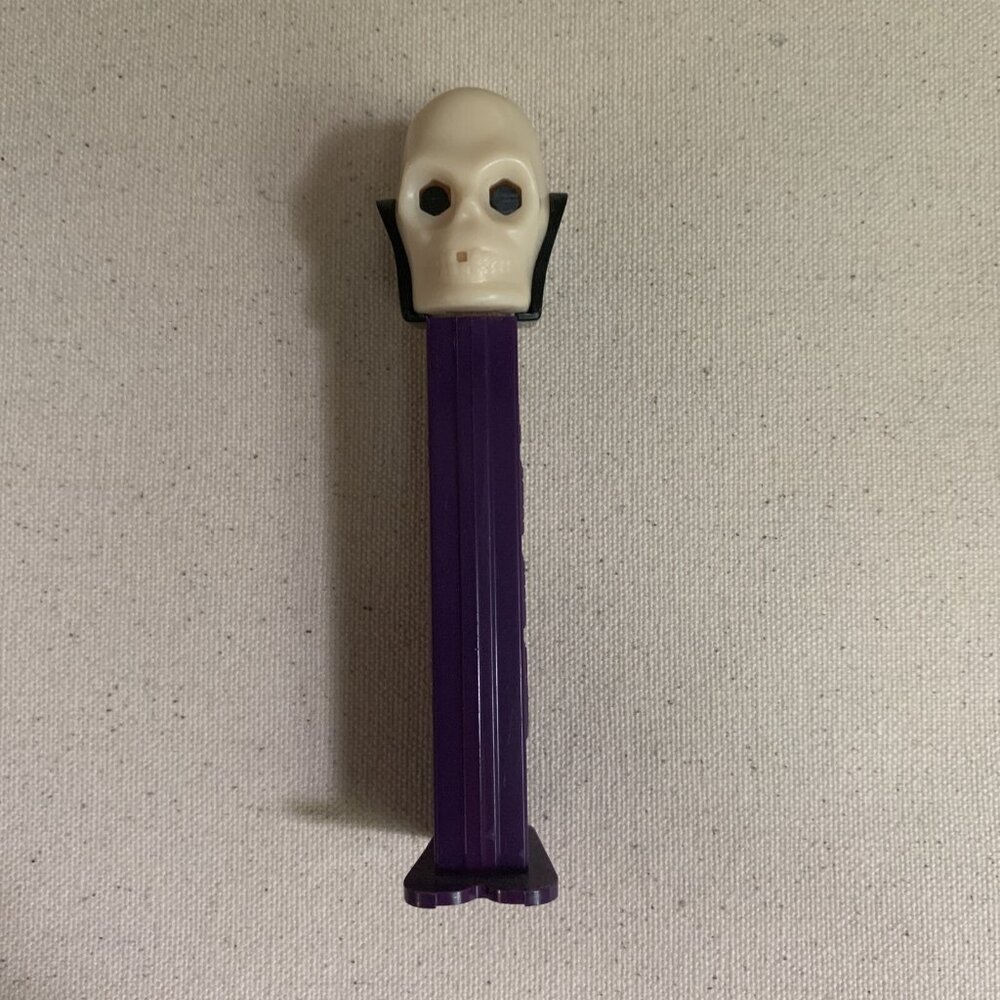 Vintage Pez‎ dispenser SKULL purple stem skeleton Halloween